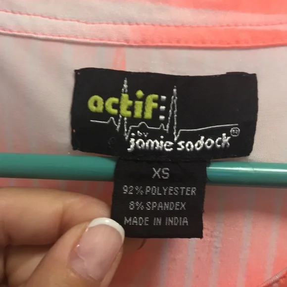 Jamie Sadock coral, white and black dry fit tennis tank - Picture 7 of 8